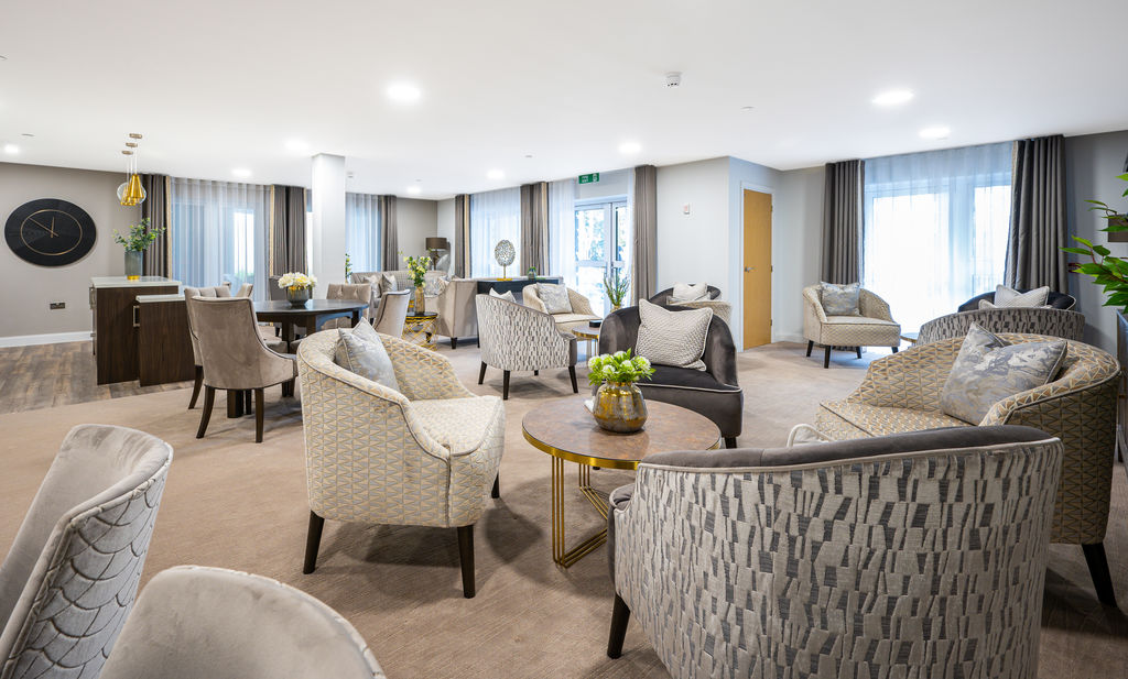 Communal Lounge- click for photo gallery